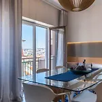 Lovelystay - Sunshine In The Heart Of Graca Apartmán
