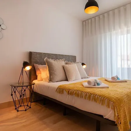 Lovelystay - Sunshine In The Heart Of Graca Apartment Lisbon