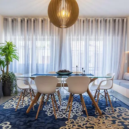 Lovelystay - Sunshine In The Heart Of Graca Lisboa